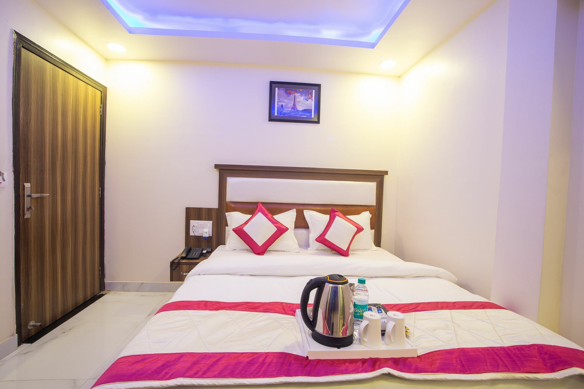 Hotel Sarthak Palace - By Pooja Hospitality New Delhi Exterior photo