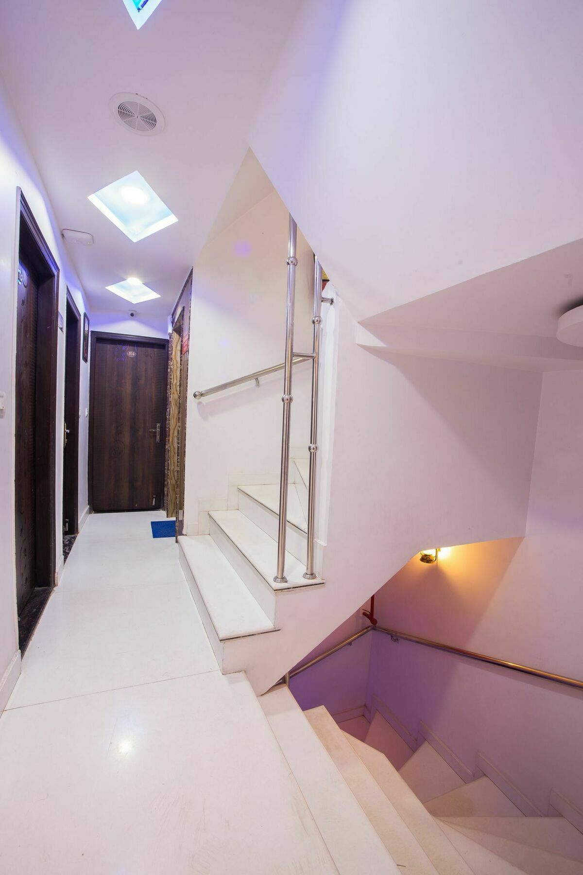 Hotel Sarthak Palace - By Pooja Hospitality New Delhi Exterior photo