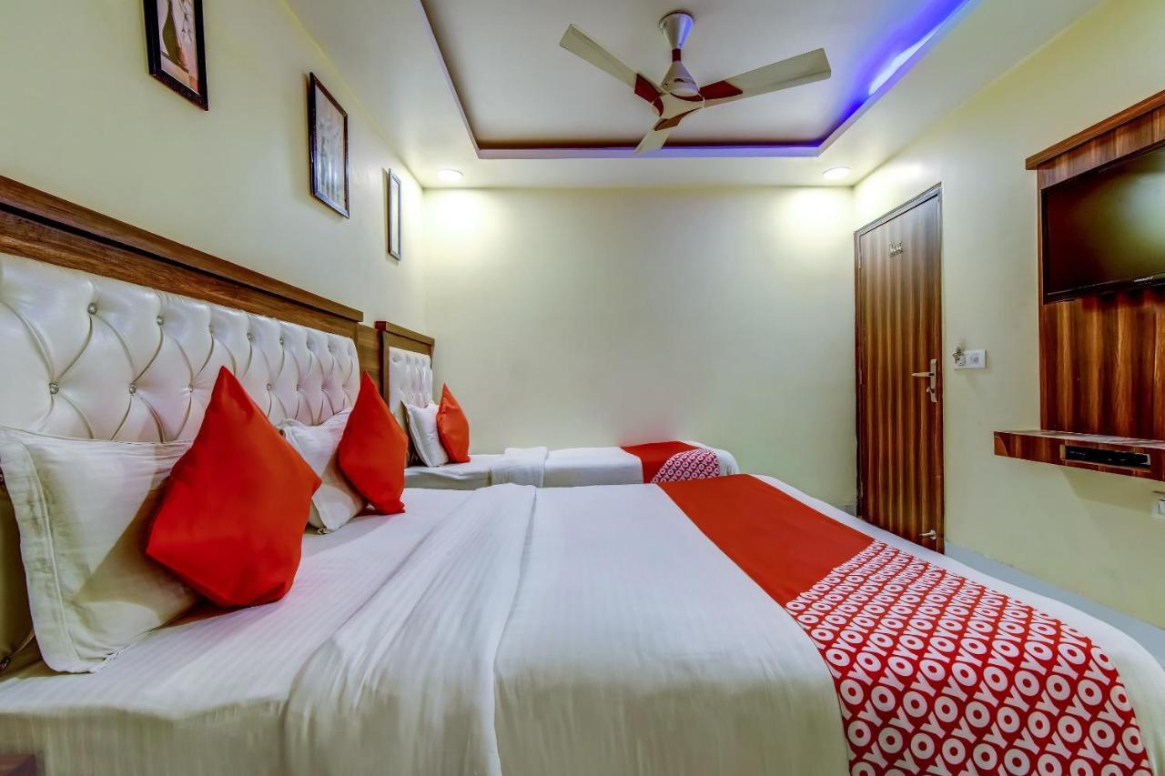 Hotel Sarthak Palace - By Pooja Hospitality New Delhi Exterior photo